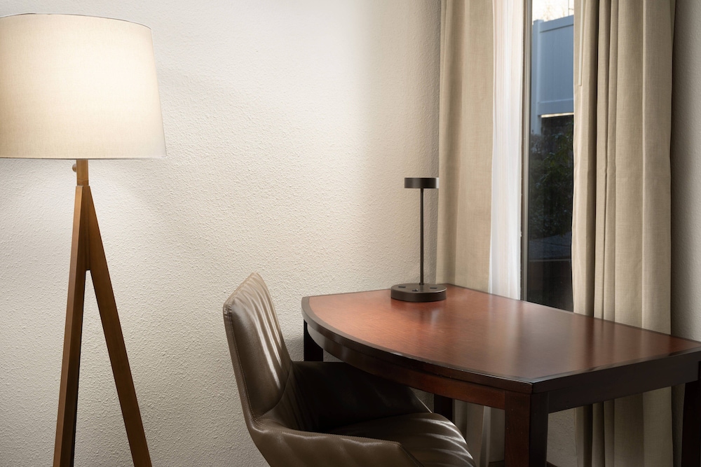 Residence Inn by Marriott Seattle Bellevue 46/57
