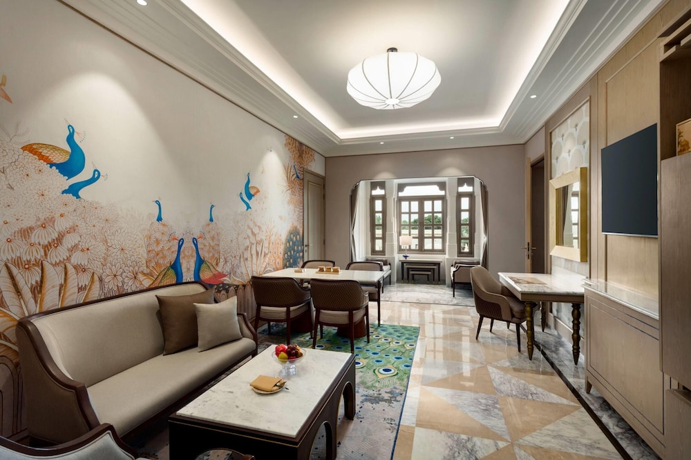 Wyndham Grand Udaipur Fateh Sagar Lake 45/66