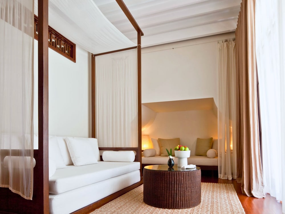 Duplex, Connecting, Pool, Suite, Villa, 2 King Beds, 2 Sofa