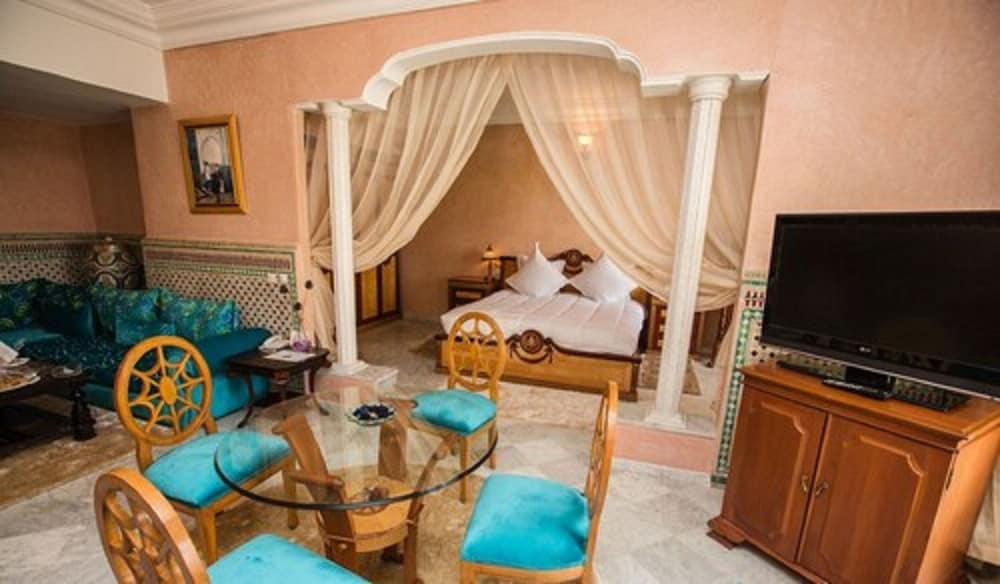 ZALAGH PARC PALACE 19/32