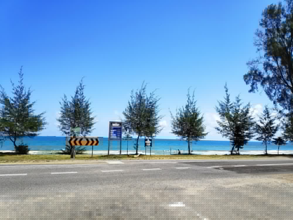 Semarak Beach Inn 42/45