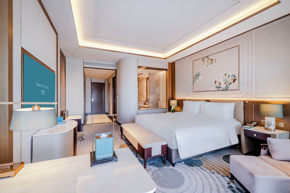 Sofitel Xiong An 7/50