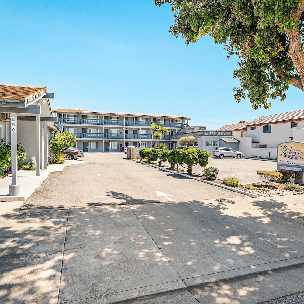 Pacific Shores Inn 47/56