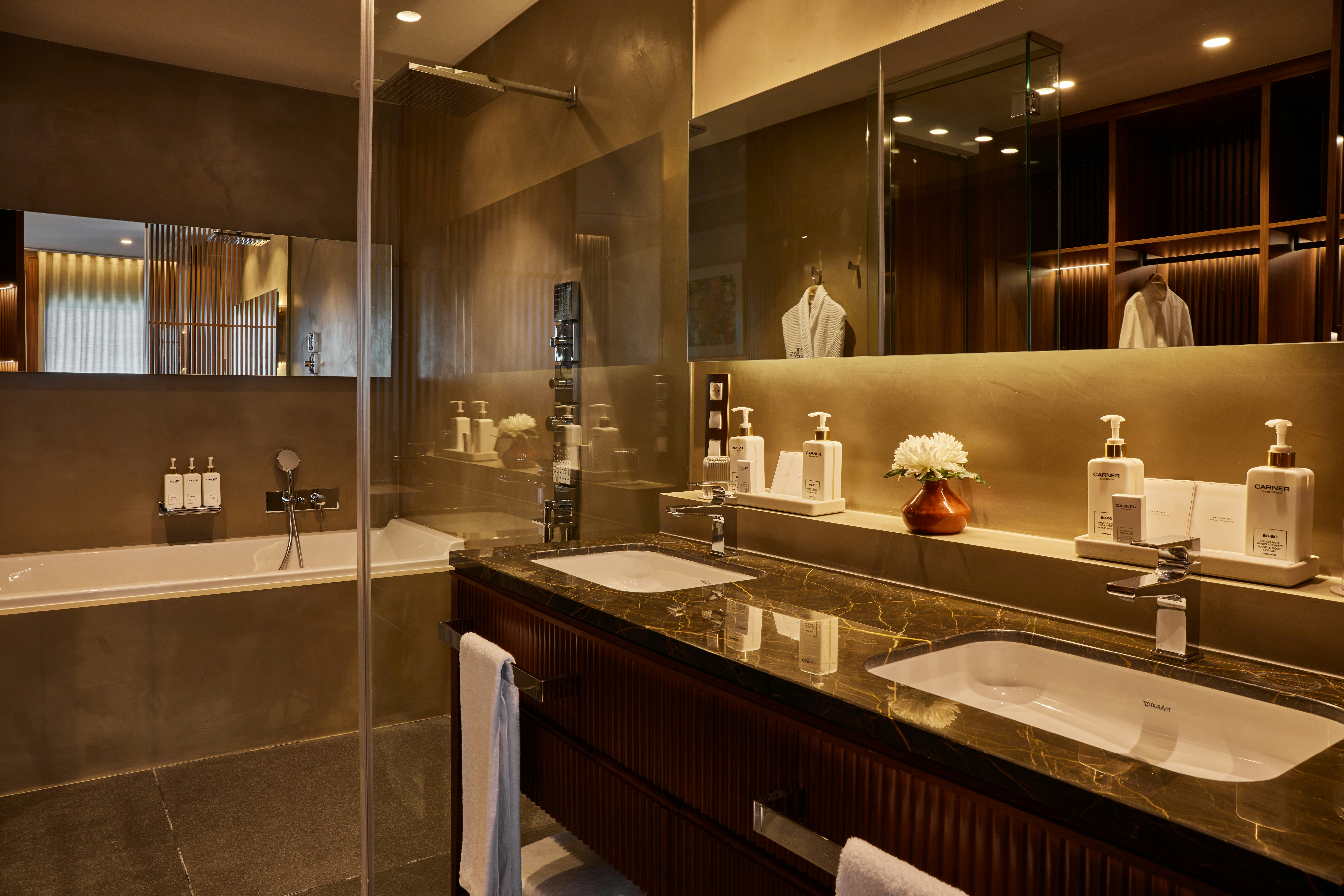 GRAND HOTEL CENTRAL 33/37