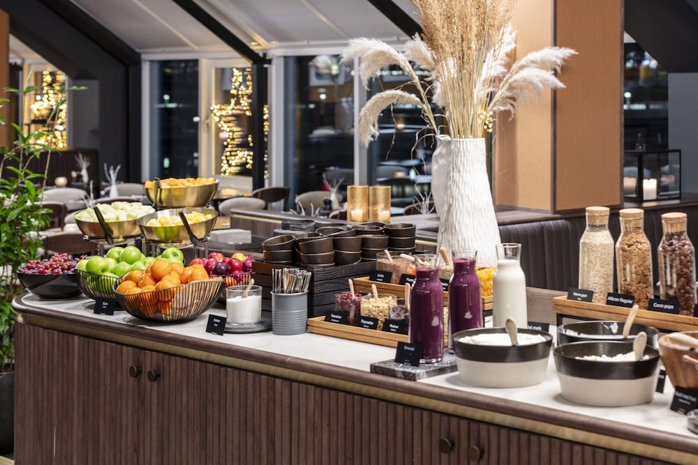 Radisson Blu Royal Garden 63/74