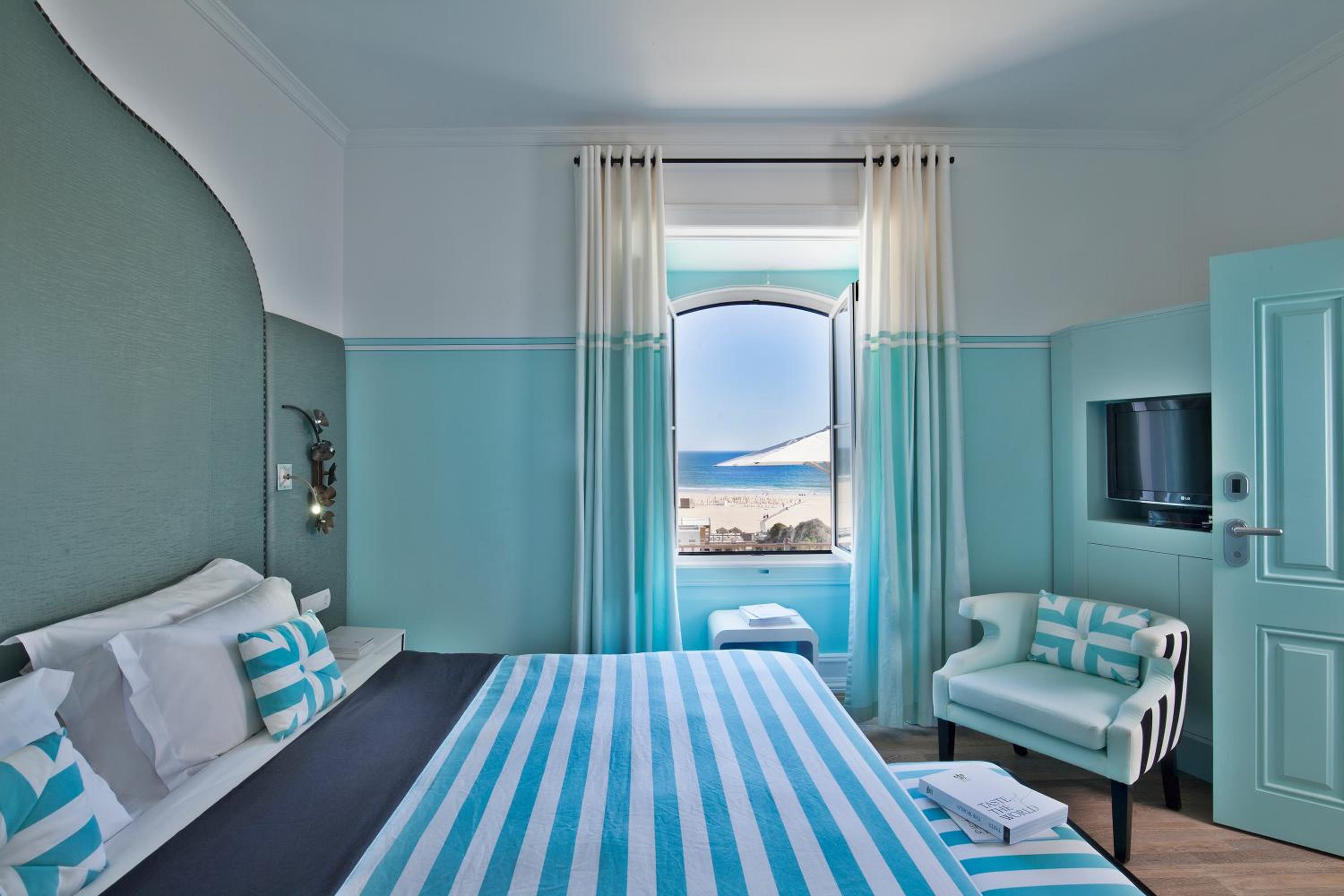 Superior, Double Bed, Sea View