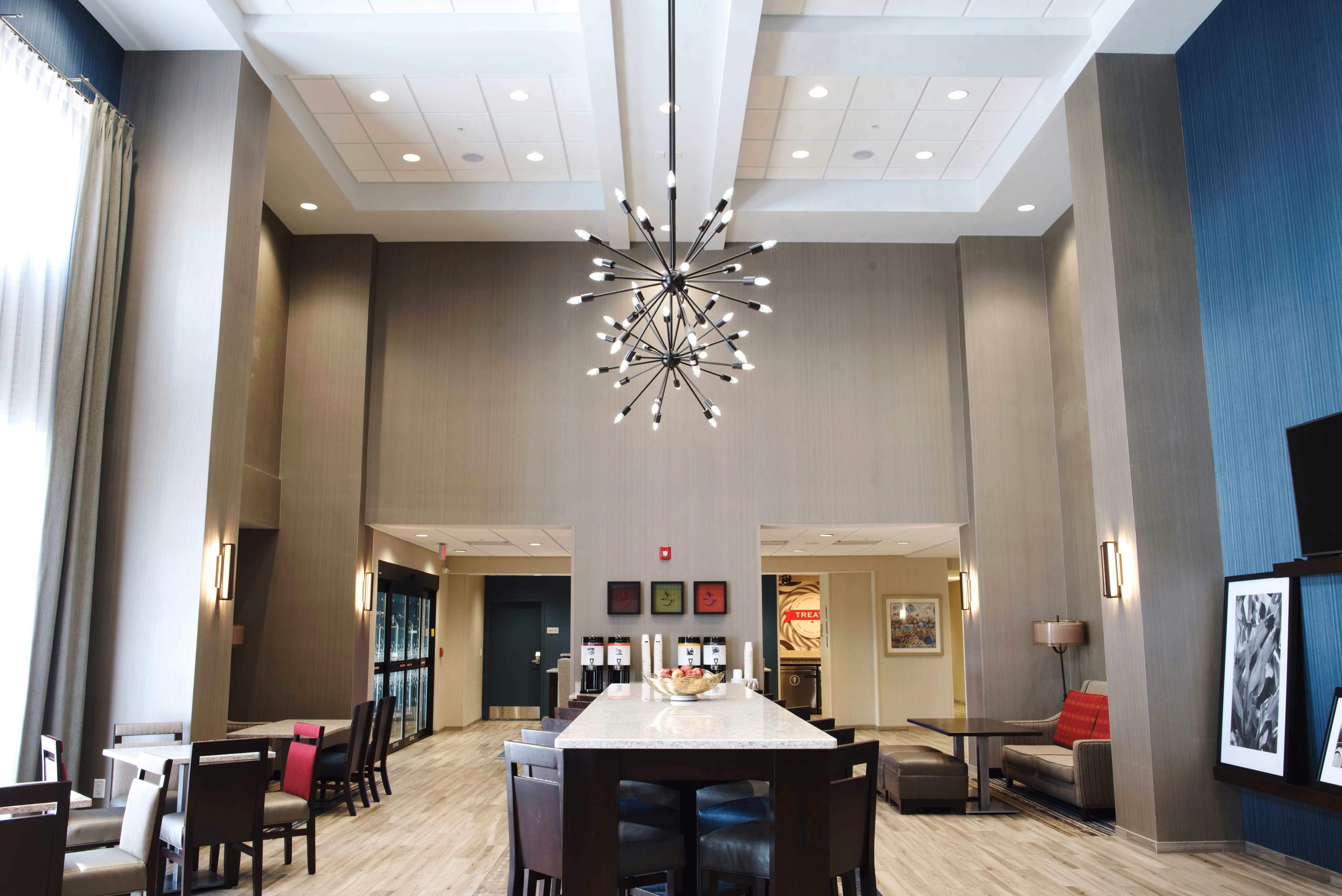 Hampton Inn Des Moines Urbandale 31/44