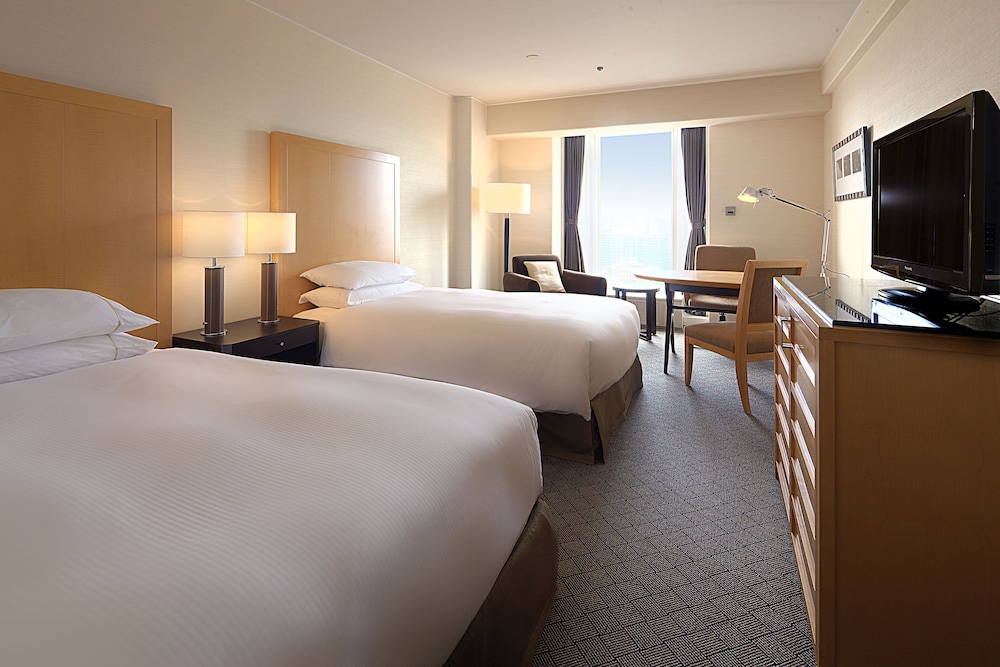 Sheraton Miyako 9/80