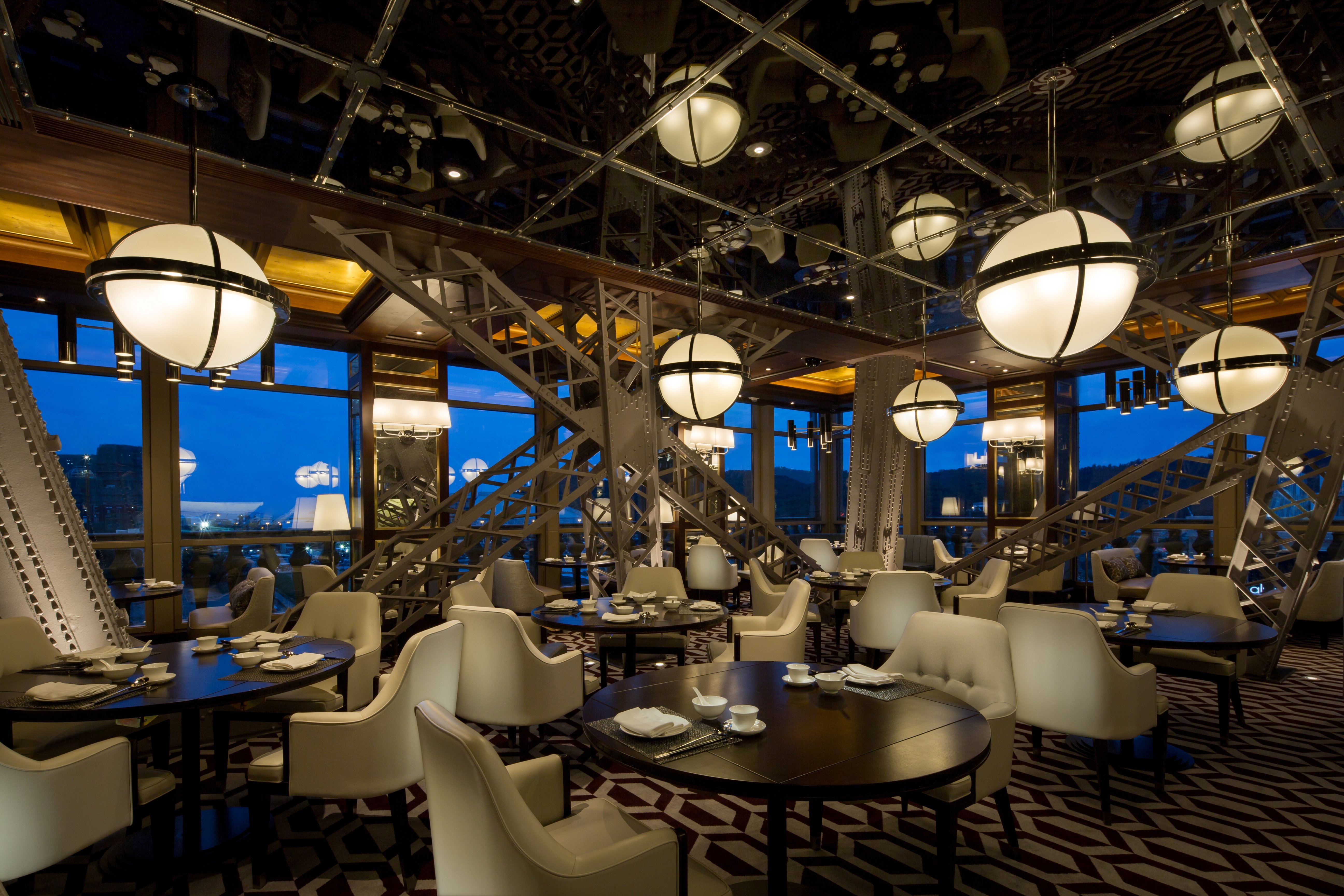The Parisian Macau 34/50