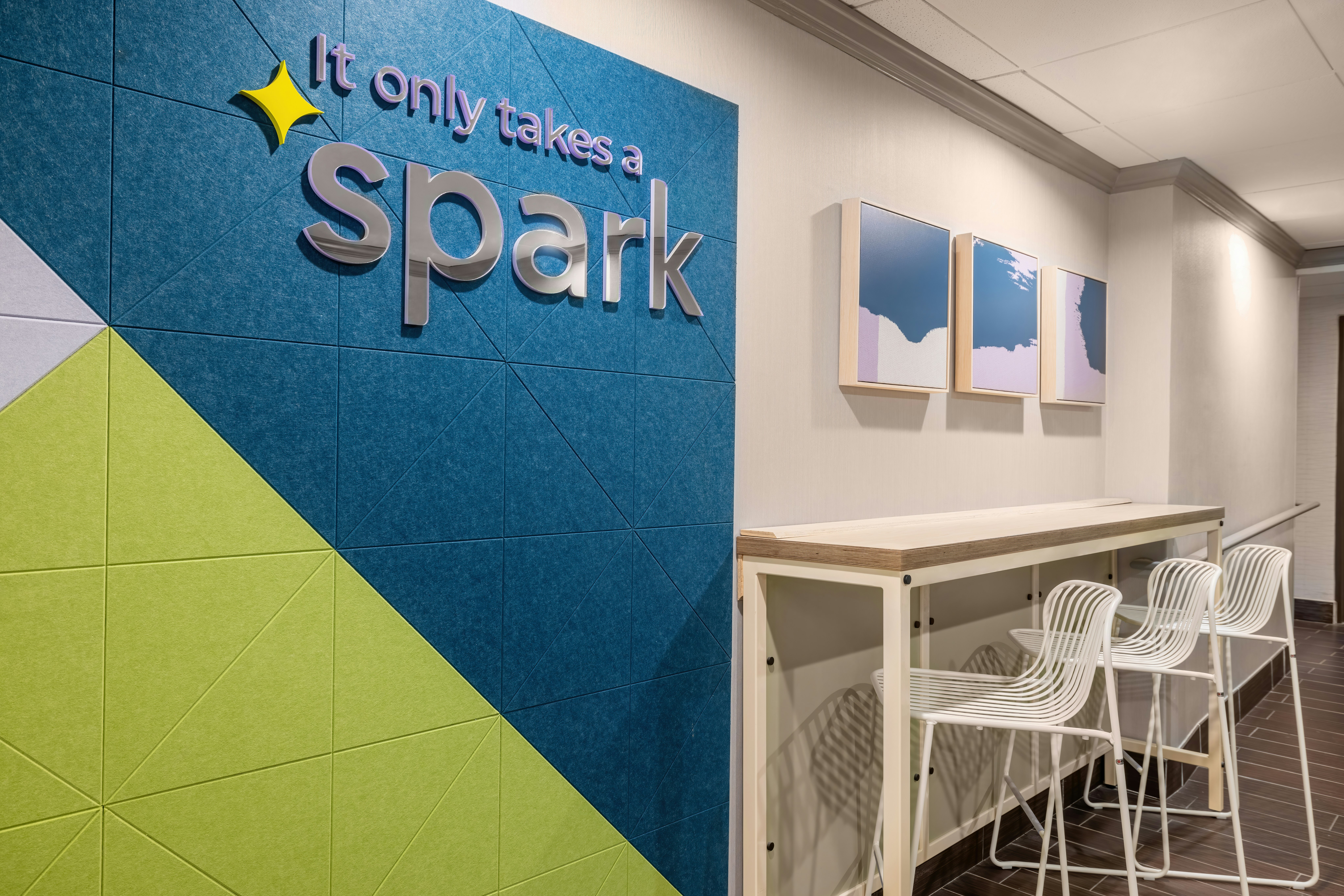 Spark by Hilton Clarks Summit 13/24