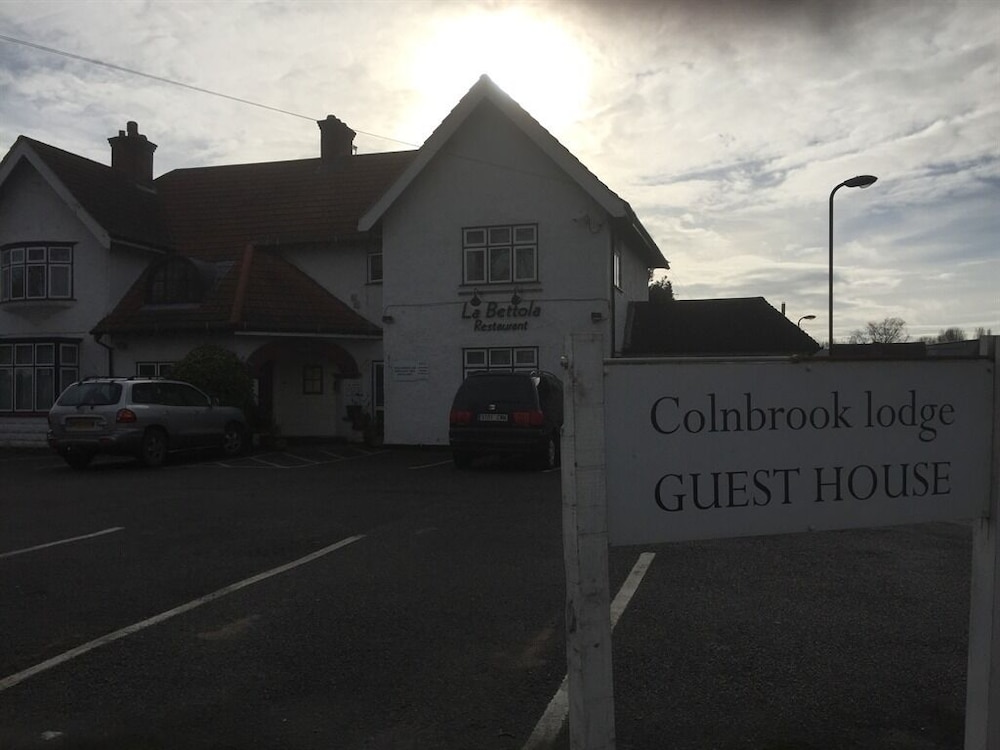 Colnbrook Lodge Guest House 3/20