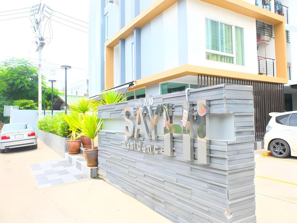 Say Hi Residences 4/40