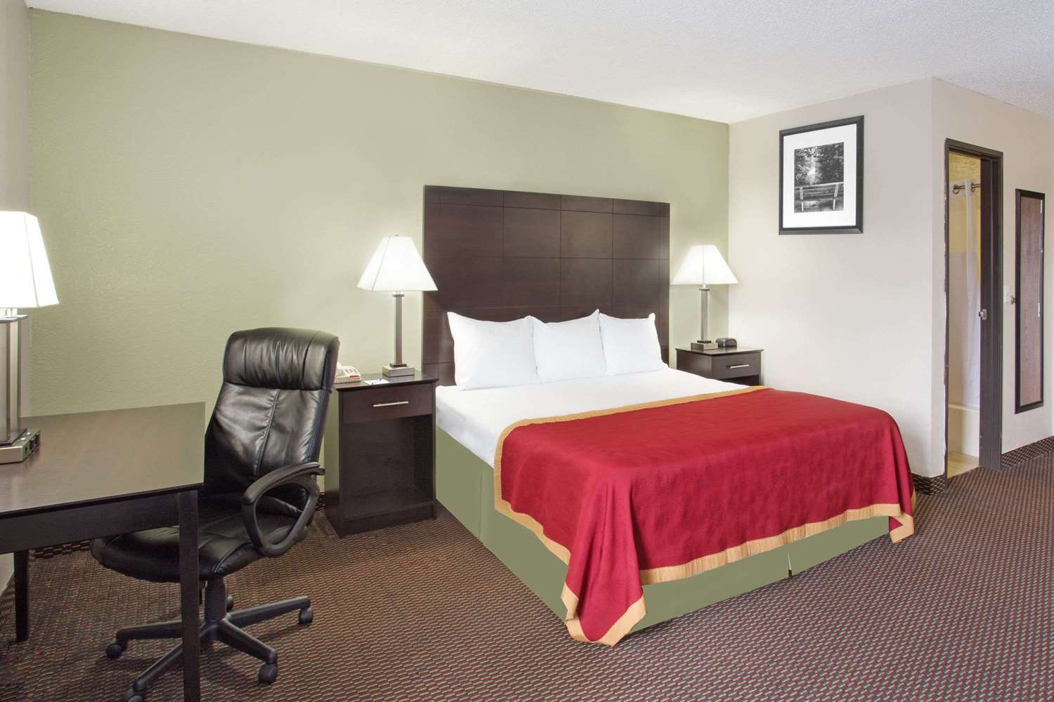 Baymont By Wyndham Beloit 12/34