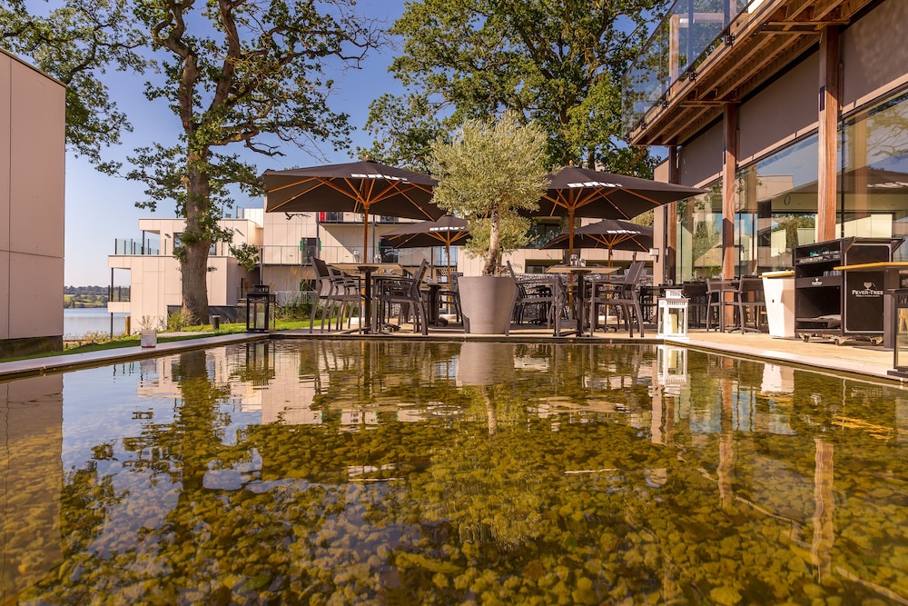 Golden Lakes Village 43/87