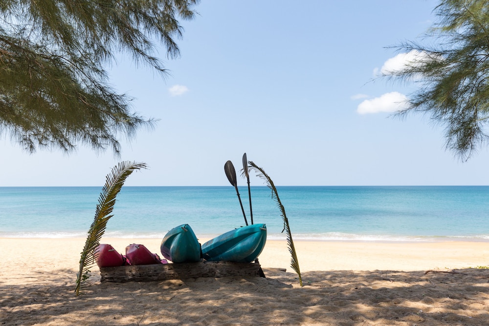 CORIACEA BOUTIQUE RESORT 53/63