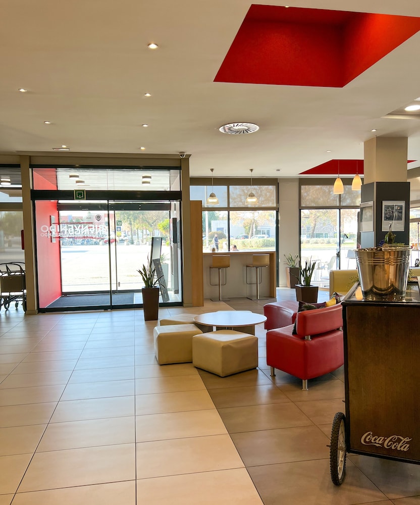 IBIS BARCELONA RIPOLLET 43/72