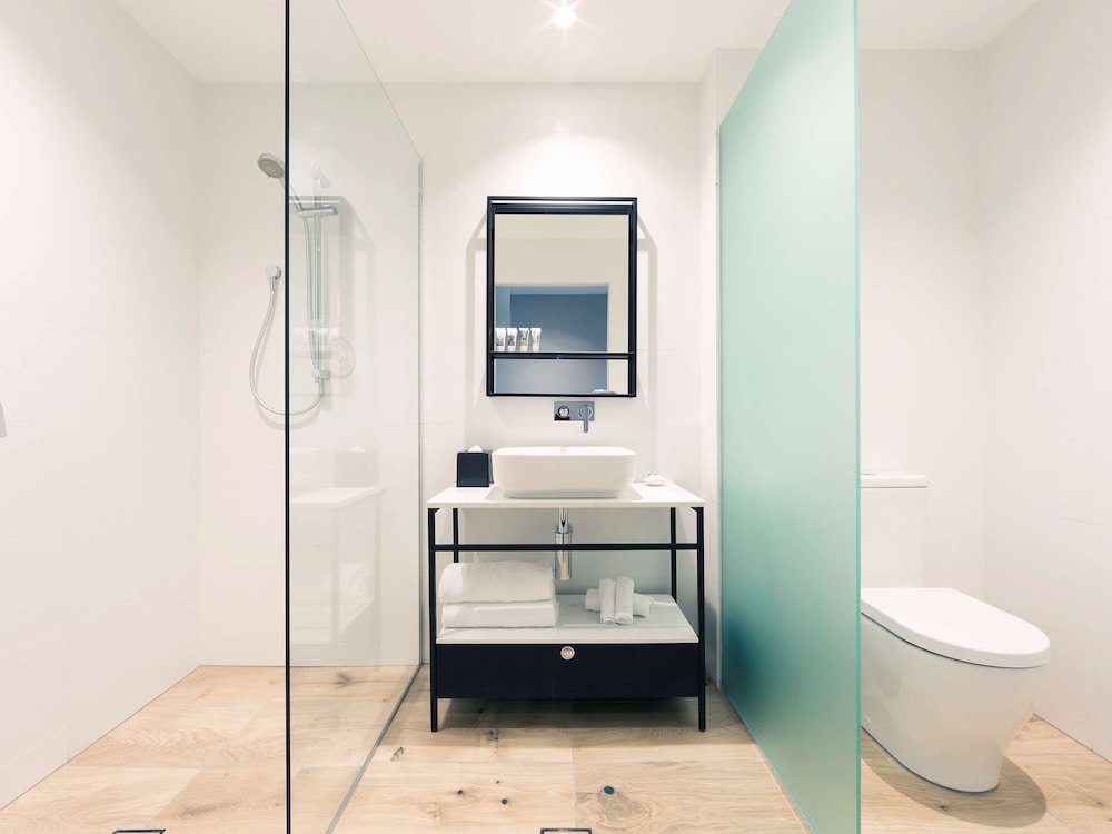 Mercure Canberra Belconnen 34/69