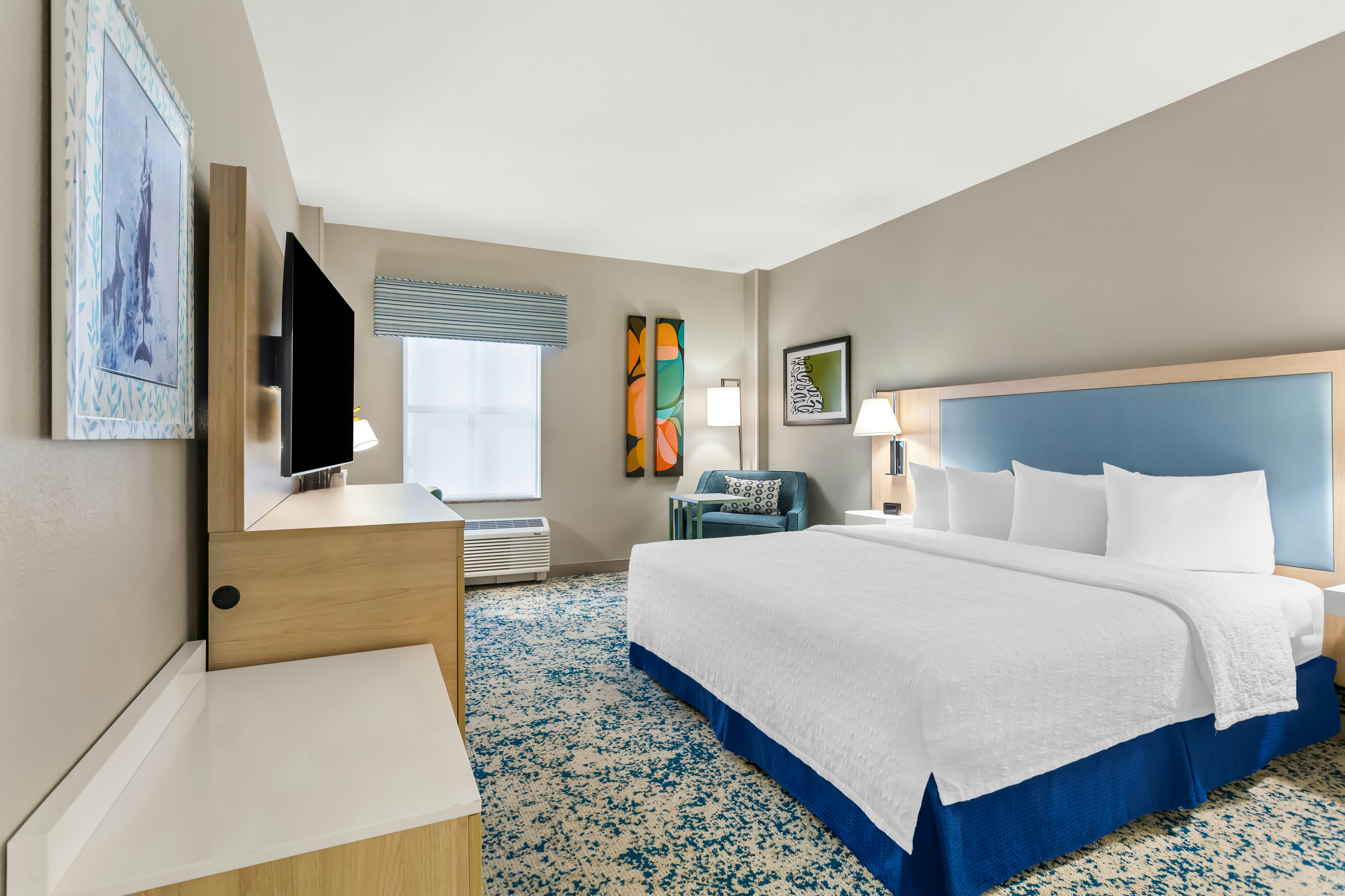 STANDARD, KING BED, ACCESSIBLE