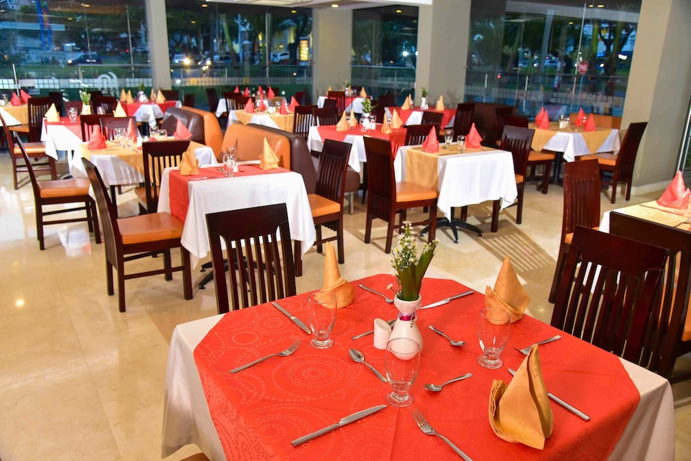 Hotel Estancia Chipichape Cali 27/49