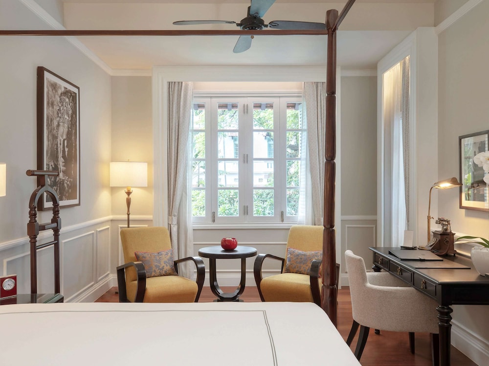 Raffles Hotel Le Royal 49/78