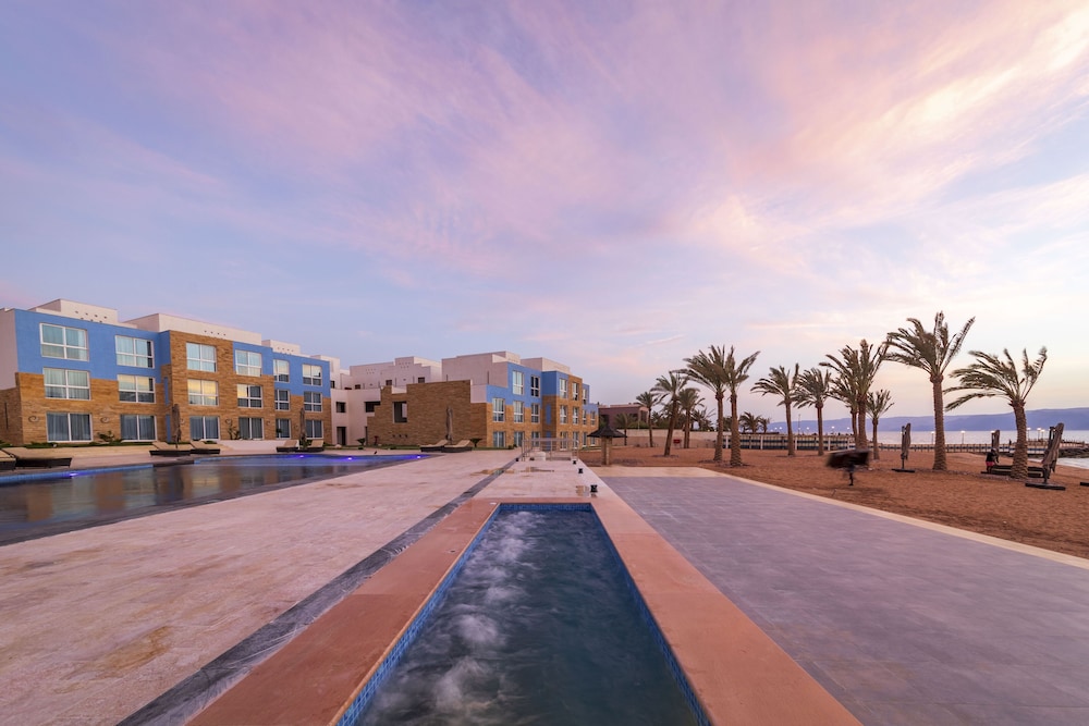 Luxotel Aqaba Beach Resort & Spa 25/30