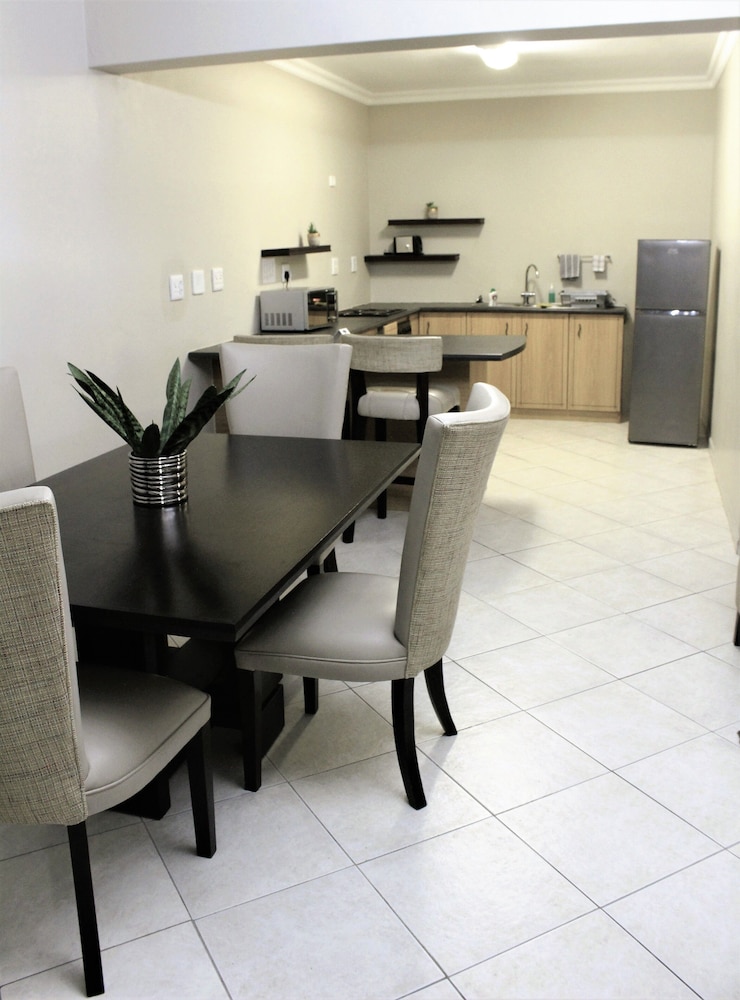 Atlantic Villa Boutique Guesthouse 62/71
