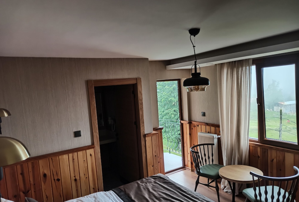 Ayder Koru Otel 24/48