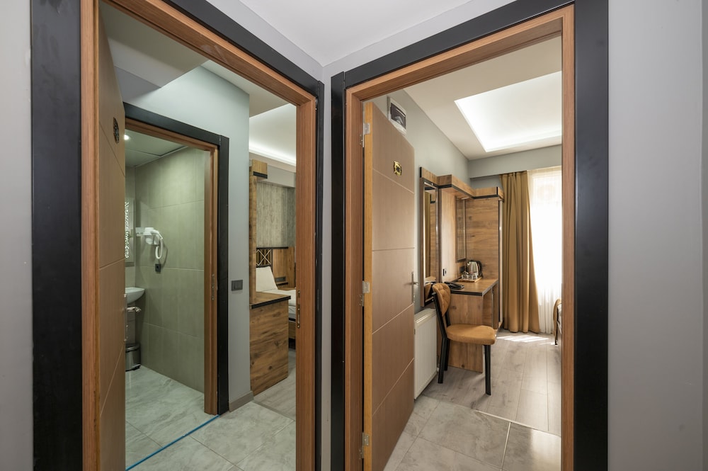 VIZYON CITY HOTEL 44/50