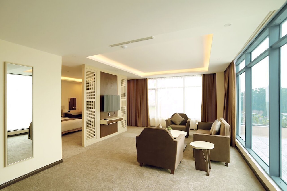 Muong Thanh Luxury Dien Lam Hotel 33/61