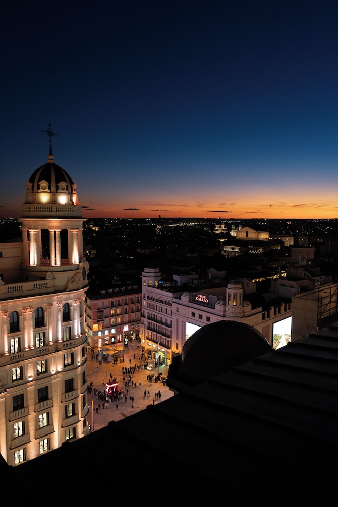 Smartrental Collection Gran Via Centric 2/50