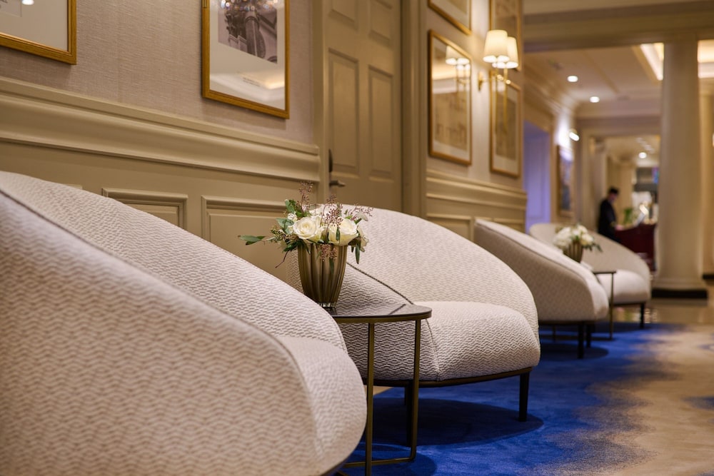 The College Green Hotel Dublin, Autograph Collection 48/63