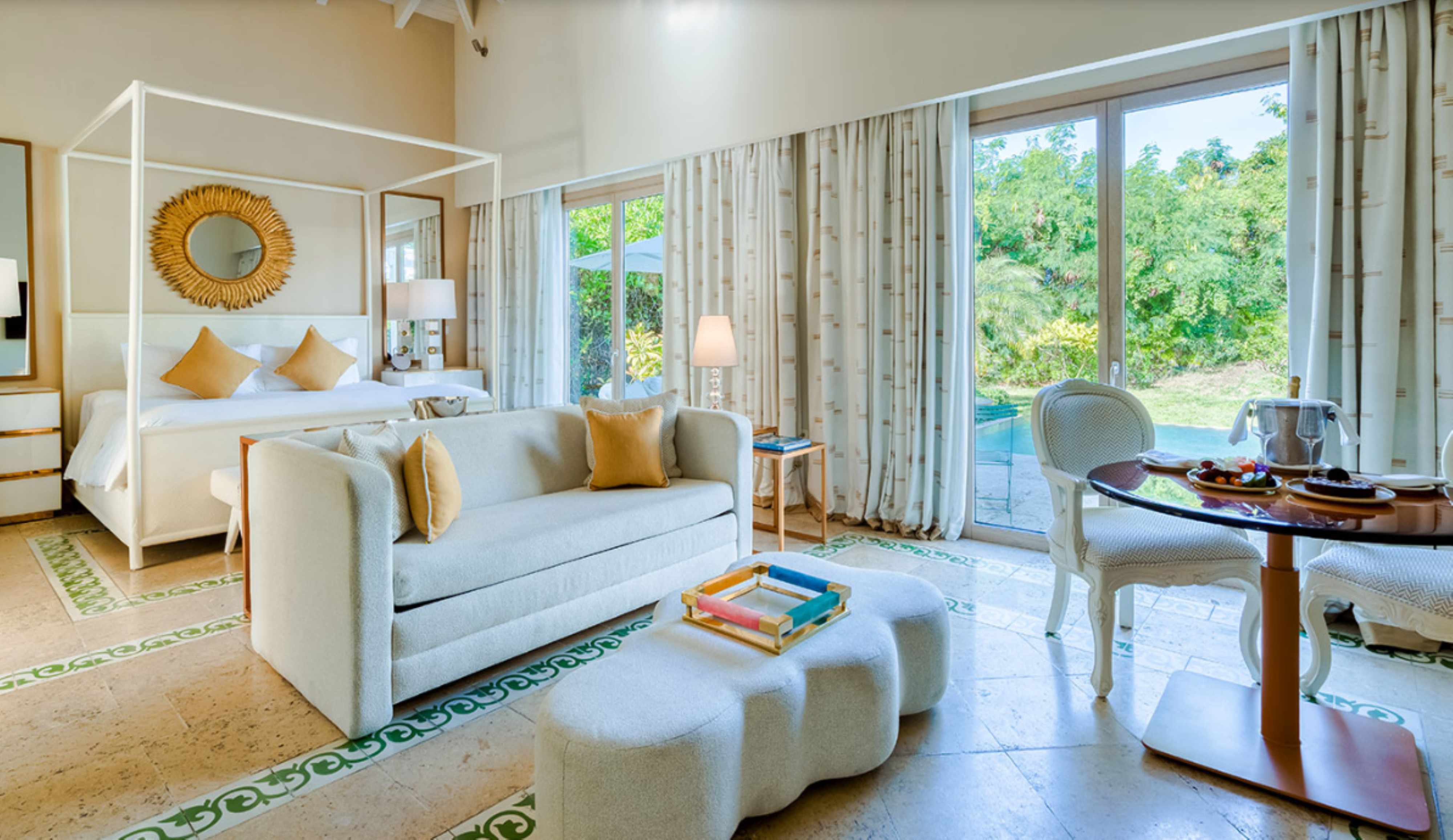 Junior Suite, Pool View