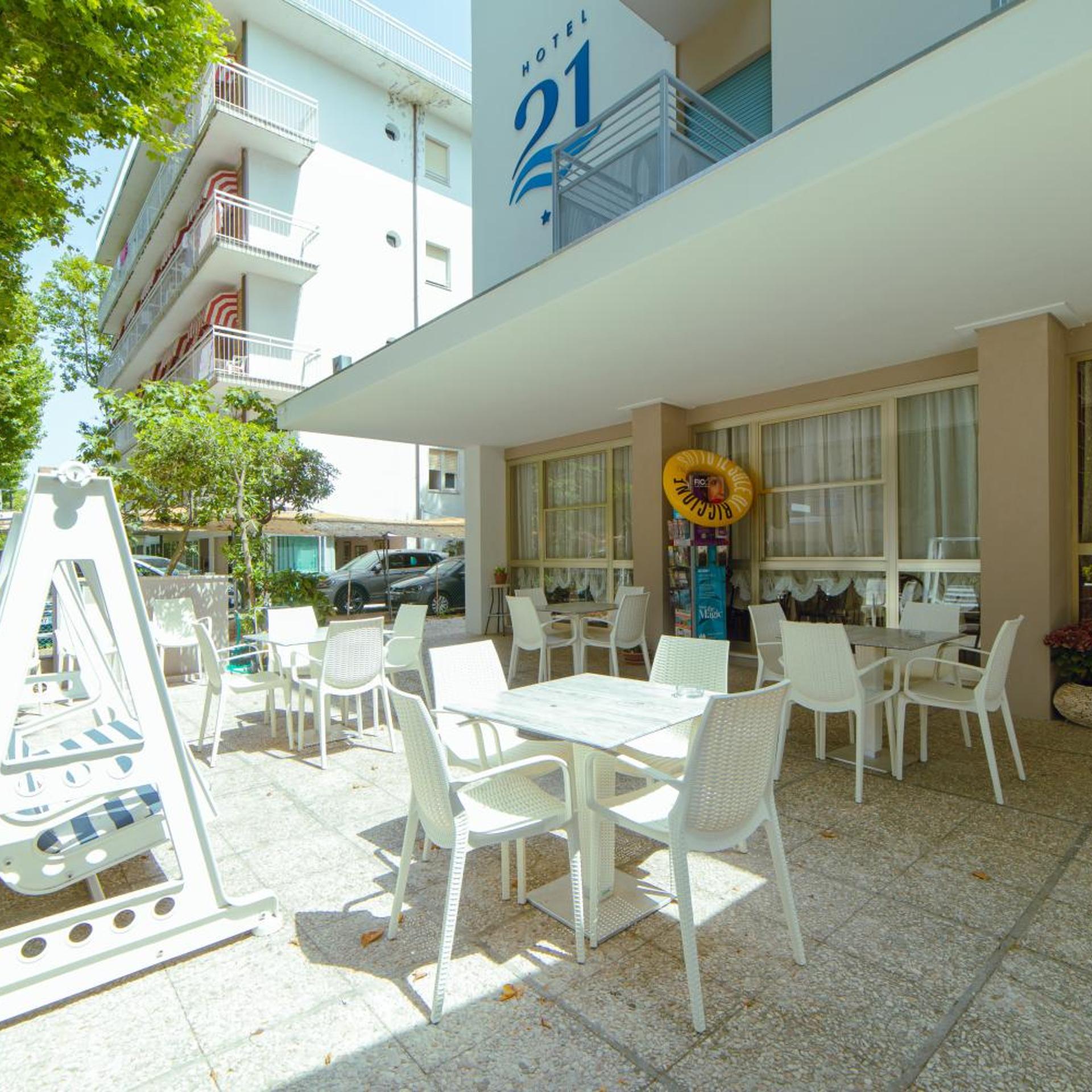 Hotel 21 43/55