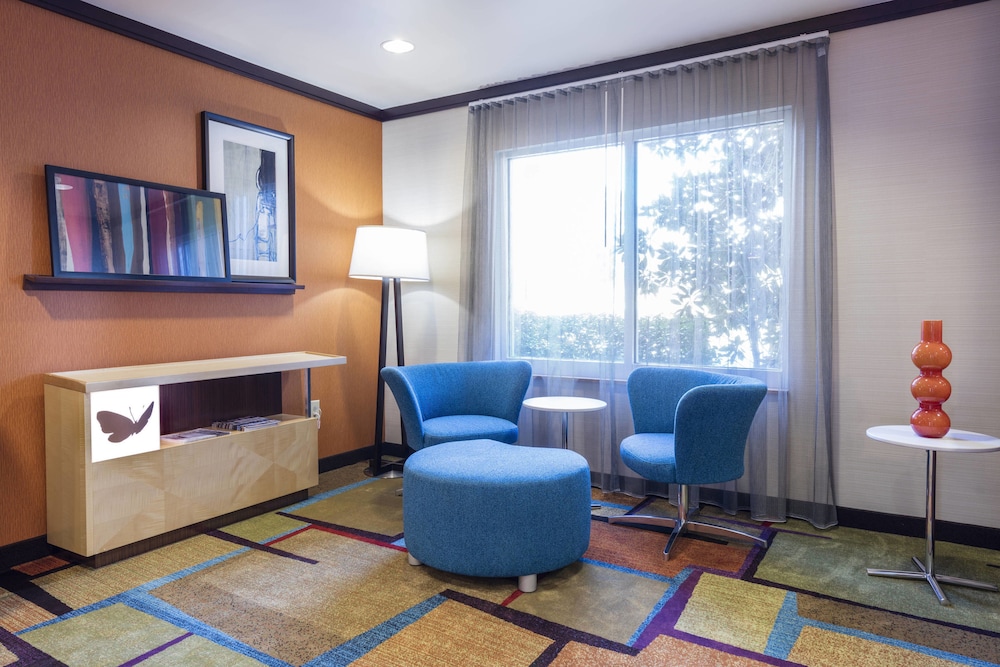 Fairfield Inn Suites Auburn Opelika 22/44