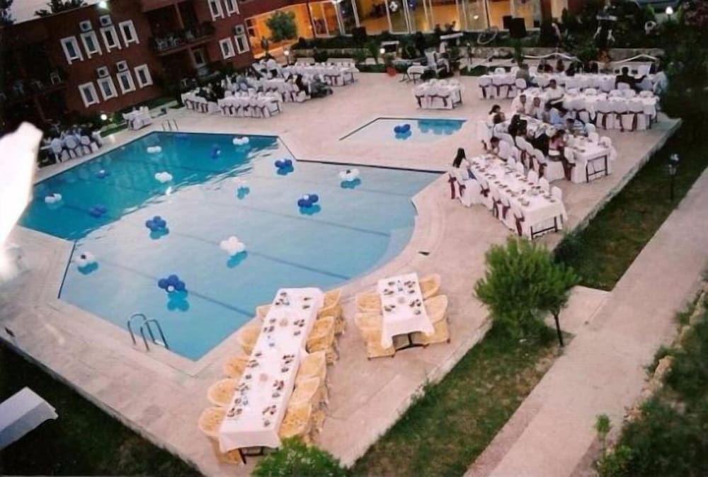 Samdan Termal Otel 41/47