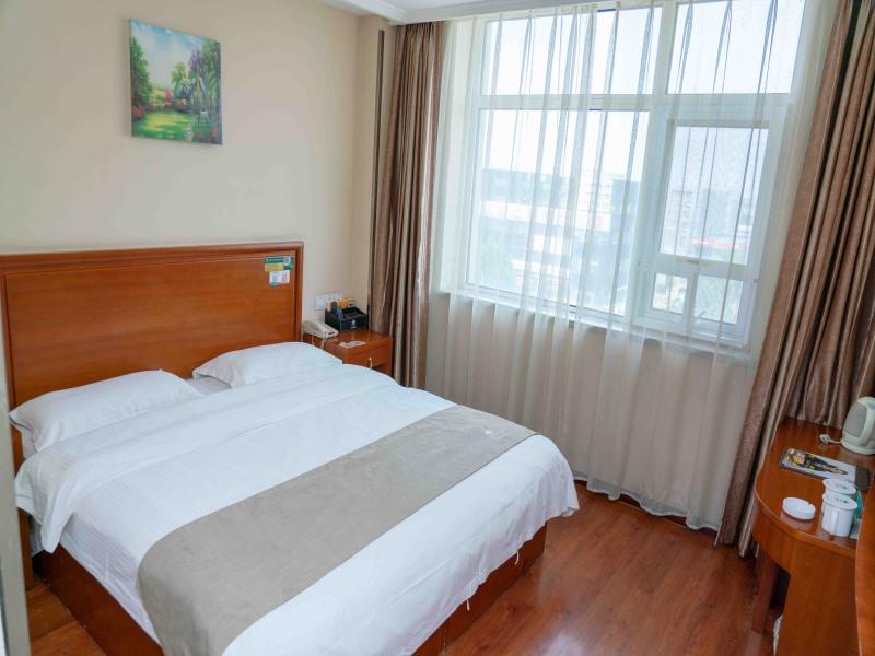 GreenTree Inn Tangshan Ring Road South Ring and Fuxing Road Express Hotel 14/41