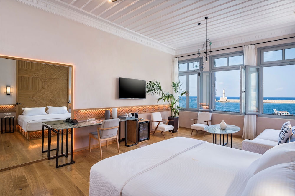 PREMIUM, SUITE, SEA VIEW