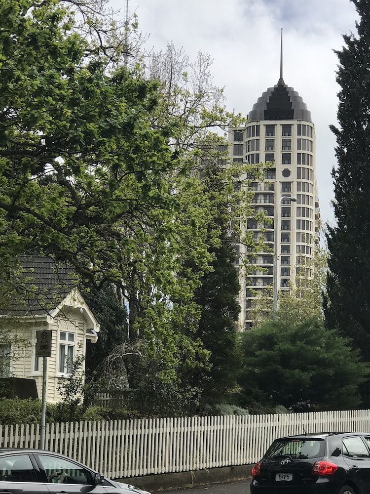 The Quadrant Hotel and Suites 2/70