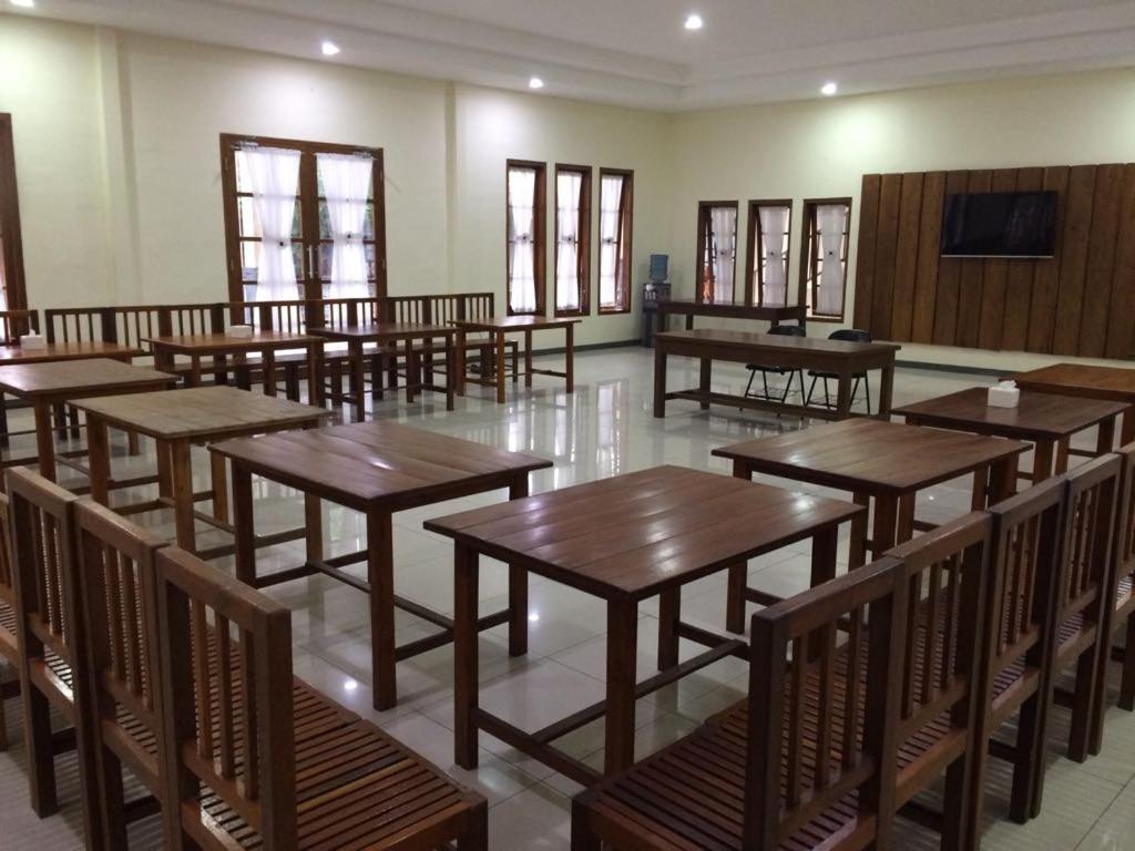 Grand Cepu Hotel 26/35