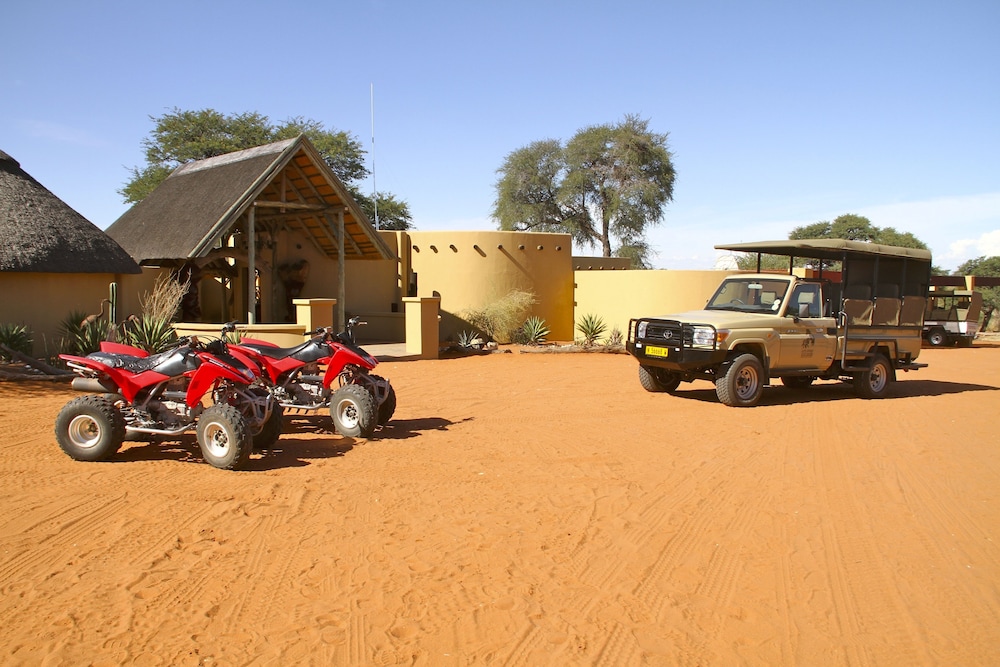 Intu Africa-Zebra Kalahari Lodge 40/52
