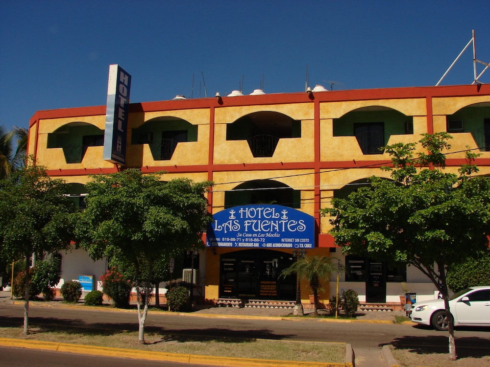 Hotel Las Fuentes 3/64