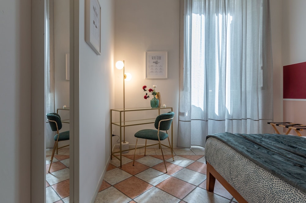 Wine Apartments Florence Pinot 41/47