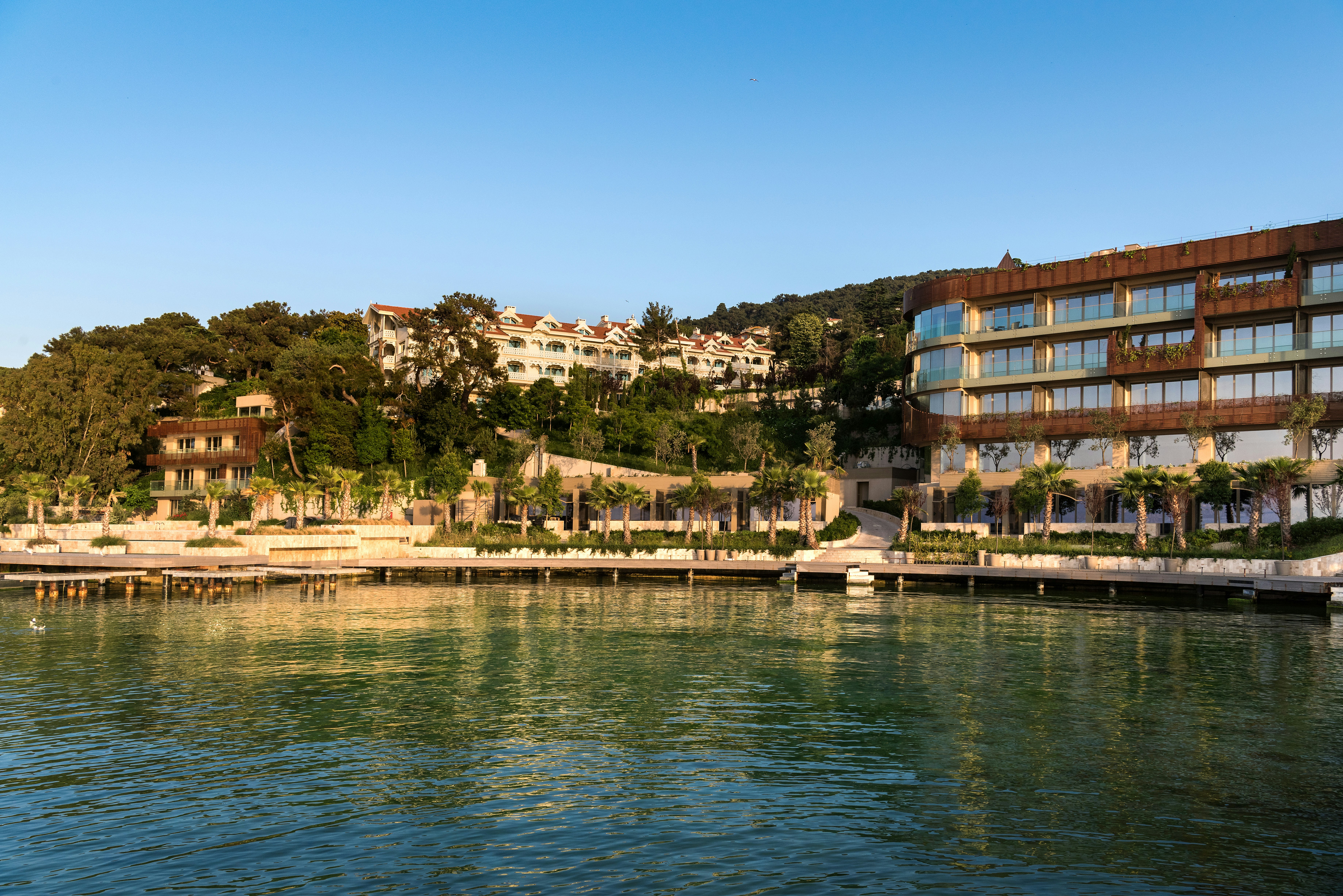 Princes Palace Resort 43/47