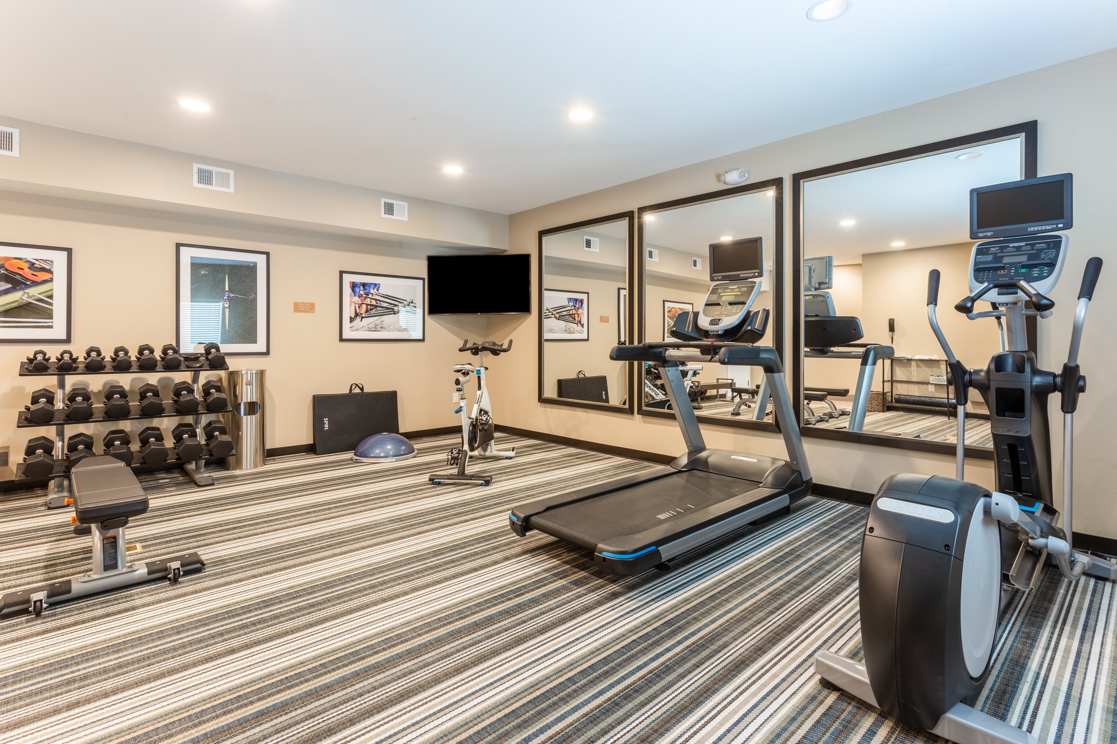 Candlewood Suites Davenport 6/13