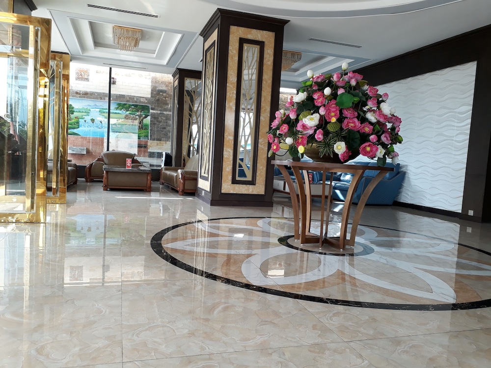 Summer Cua Lo Hotel 2/22