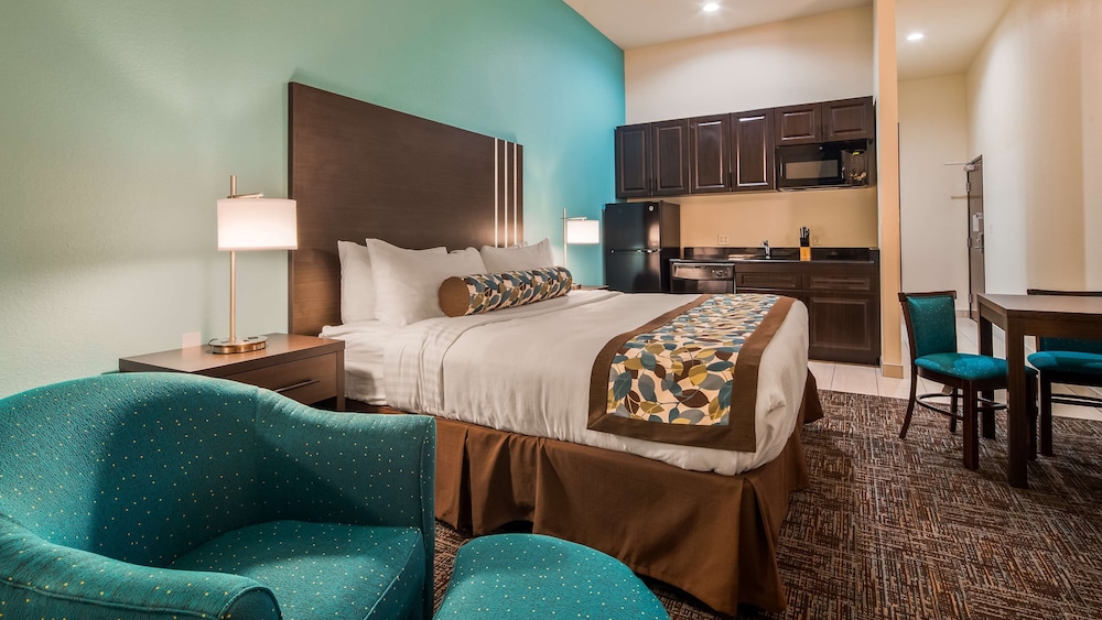 Best Western Plus Executive Residency Elk City 16/34