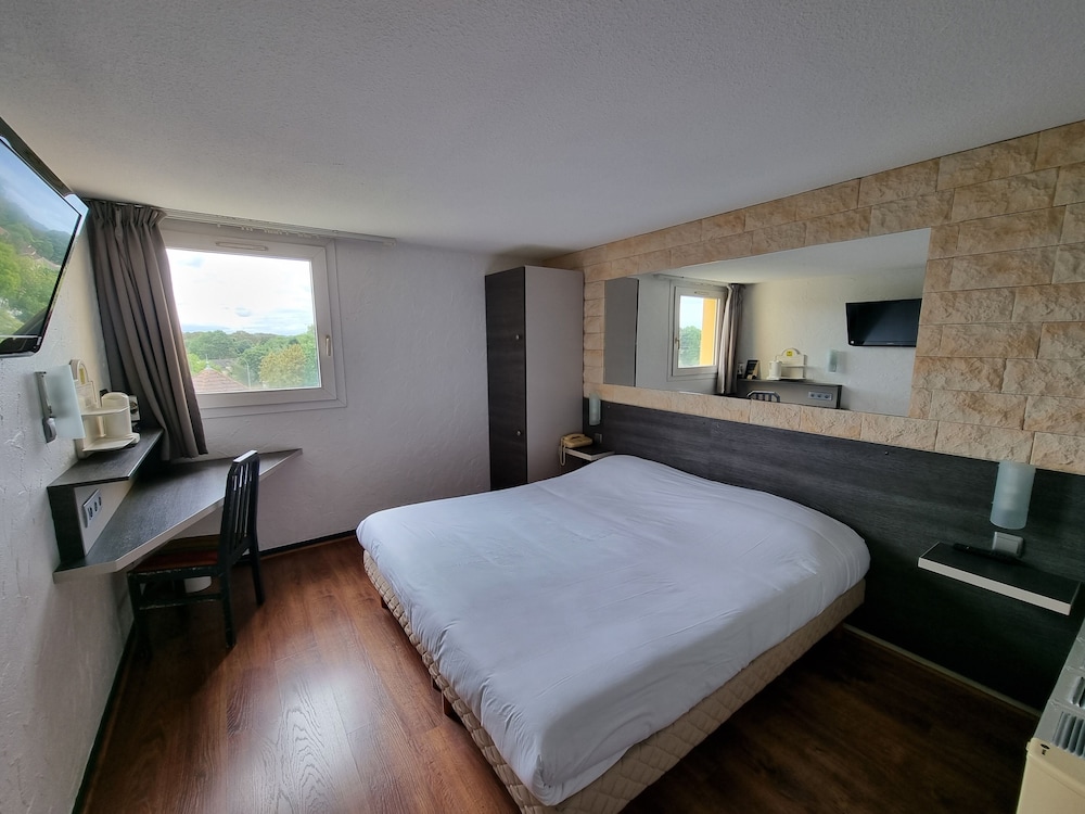 Hotel Le Relais Pau Lons 15/53