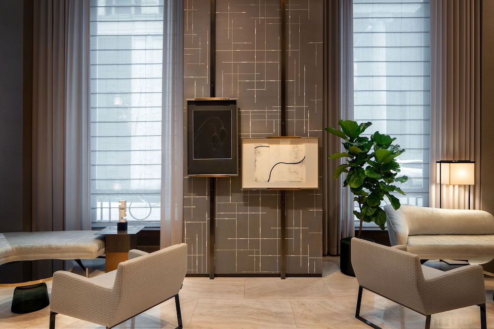 Four Seasons Hotel New York Downtown 6/80