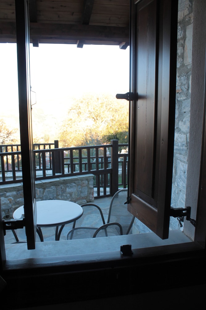 Pelion Resort 46/78
