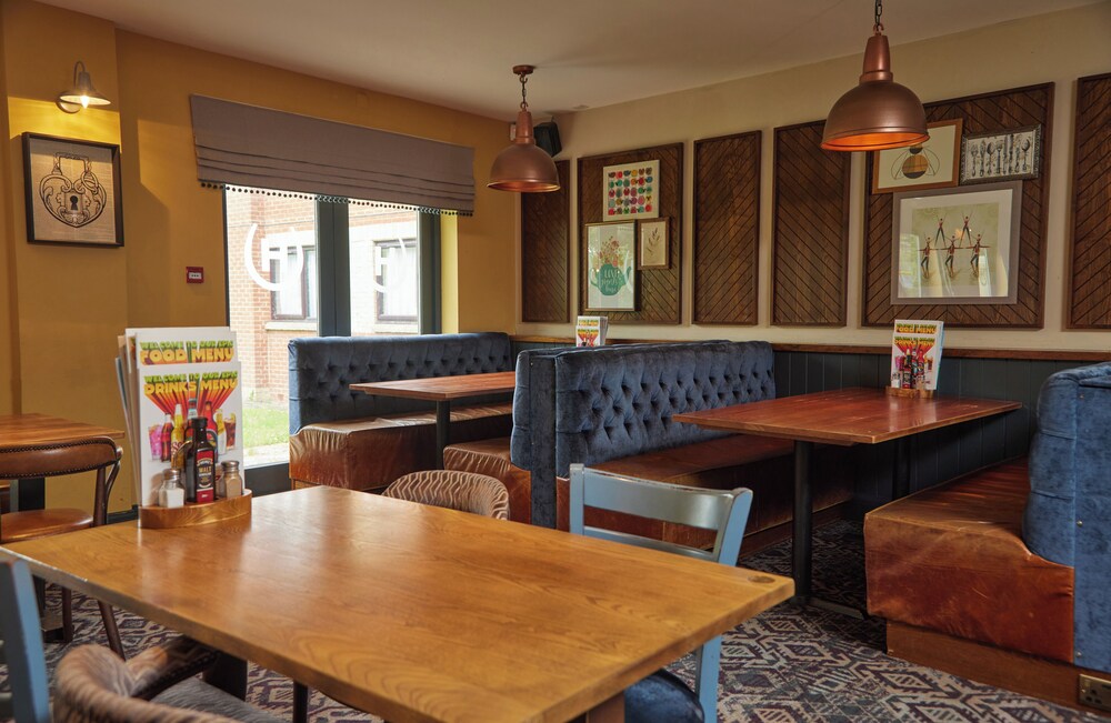 The Broughton Hotel M1 Jct 14 13/18